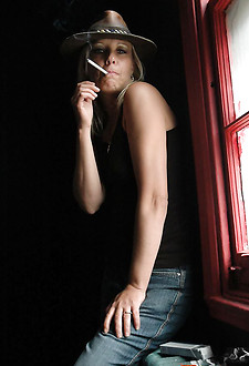 IRL smoking mature likes what she sees