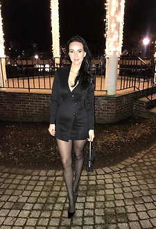 Amateur legs fashion model Nat Alia #1