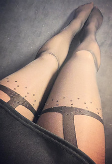 French amateur legs in nylons #034