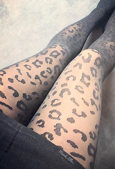 French amateur legs in nylons #050