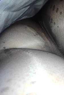 Voyeur pics legs in pantyhose and stockings #2