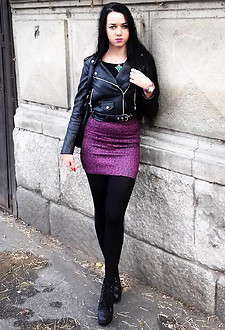 Amateurs in sexy nylons #067