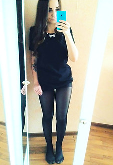 Amateurs in sexy nylons #131