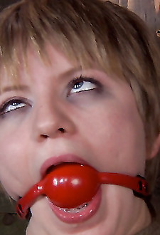 Alani Pi is Sexually Possessed