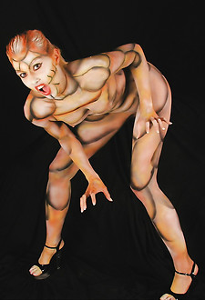 Jodis full body painted like a reptile